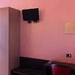 Panizza 3* Milánó
