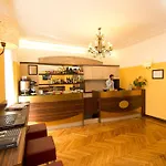 Panizza Hotel 3*