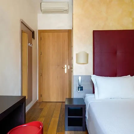 Panizza 3* Milan